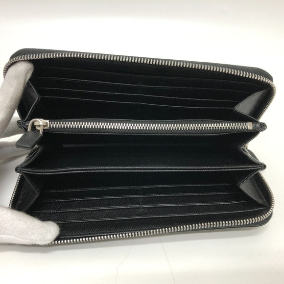PRADA Black Wallet - Picture 8 of 12
